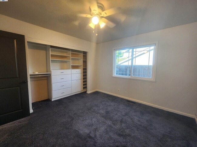 Building Photo - 1127 Mataro Ct