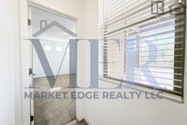 Building Photo - 2Bed/2Bath Gated Turnkey Home in Wickenburg! Ready for Immediate Move-In! -- 4 CAR GARAGE!