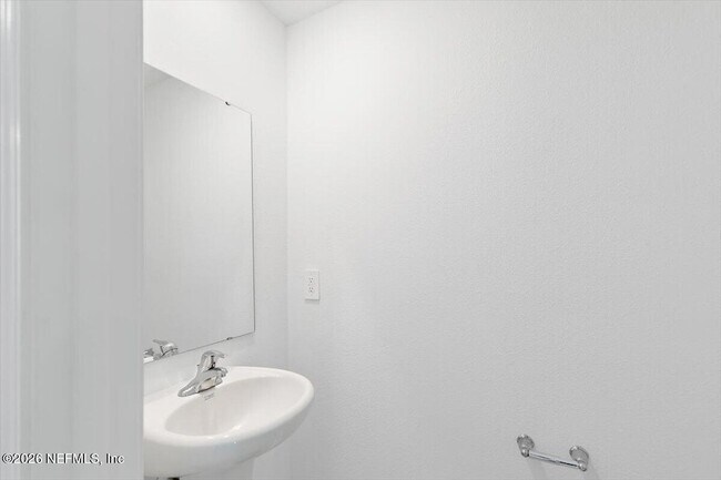 Building Photo - 235 Sage Br St