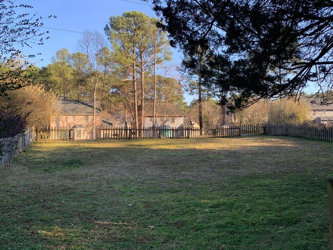 Building Photo - Renovated Raleigh Residence Near Highways,...