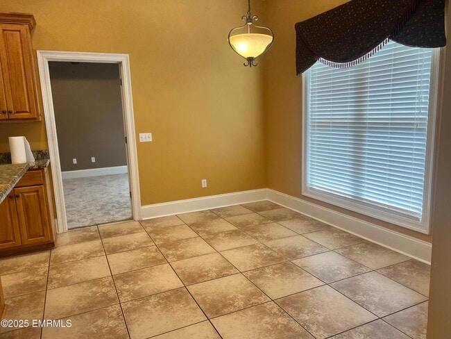 Building Photo - 8360 Ole Cobblestone Dr