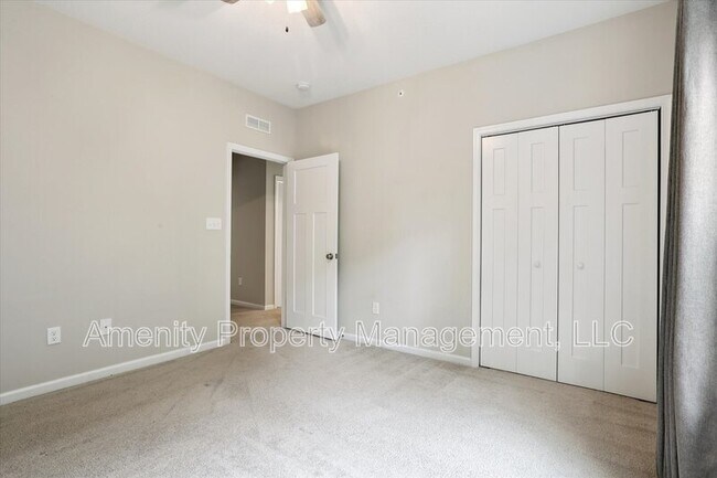 Building Photo - 1208 Kings Land Court