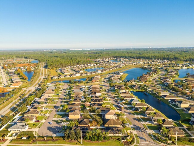 Building Photo - Beautiful 3-Bedroom Home for Rent in Port Orange Plantation