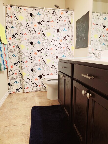 Guest Bathroom - 7218 Lands End Dr