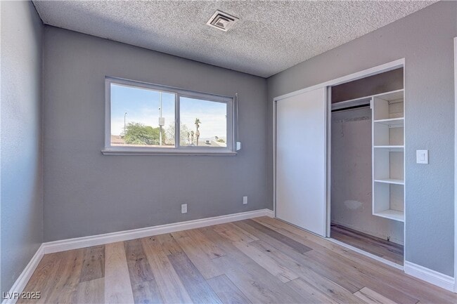Building Photo - 3959 Avila St