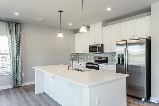 Building Photo - 6601 Citory Way