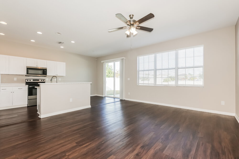 Building Photo - 425 Chimney Rock Dr