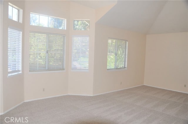Building Photo - 206 Goldenrod Dr
