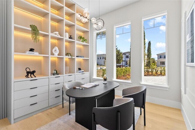 Building Photo - 16809 Bolsena Dr