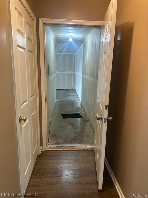 Building Photo - 3581 Reeves Dr