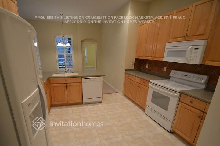 Building Photo - 14818 Heronglen Dr