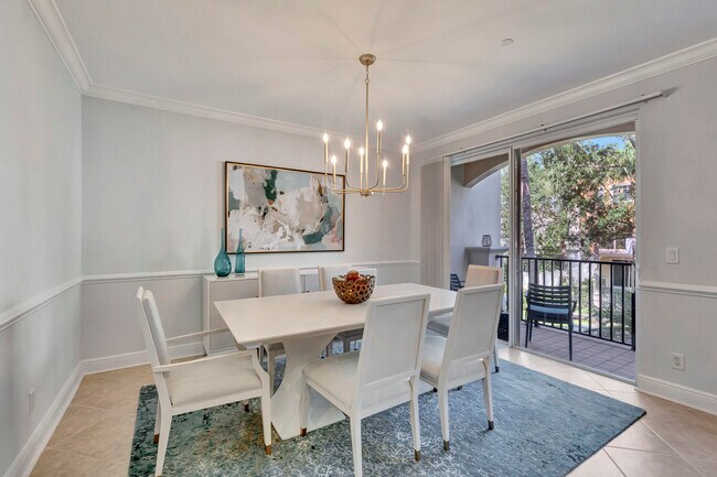 Building Photo - 5585 NE Trieste Way