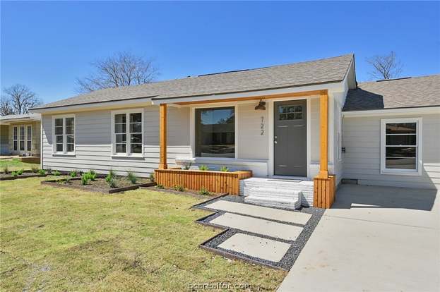 Building Photo - 722 Mary Lake Dr