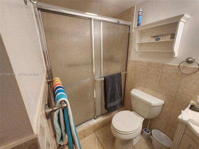 Building Photo - 7600 NW 5th Ct