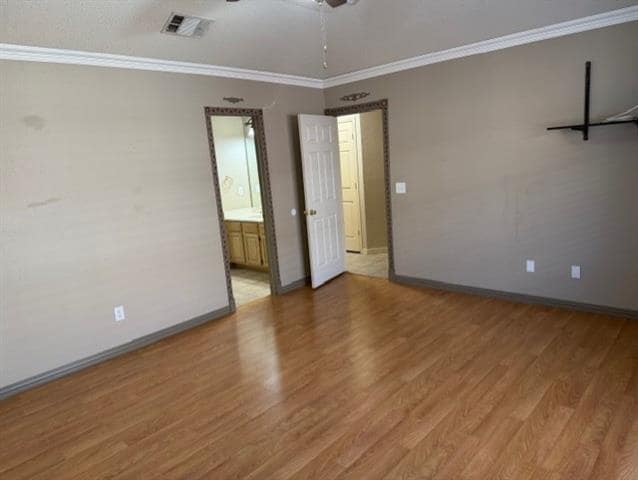 Building Photo - 8112 Burleigh St