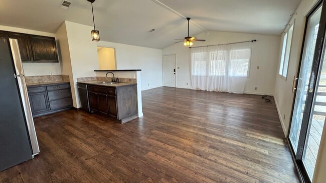 Building Photo - 132 Highway 3033