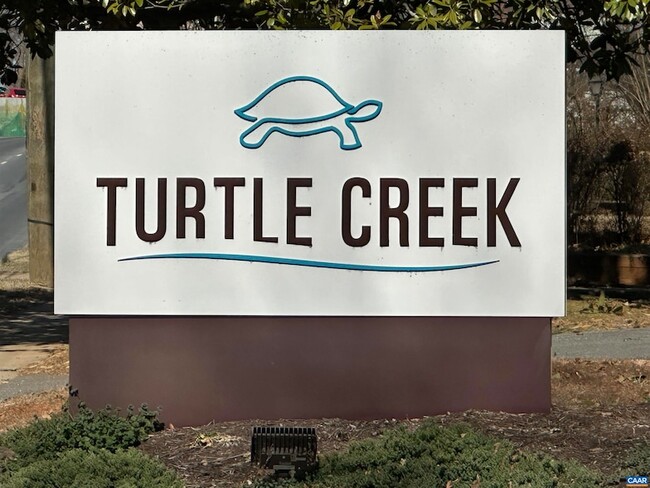 Building Photo - 111 Turtle Creek Rd