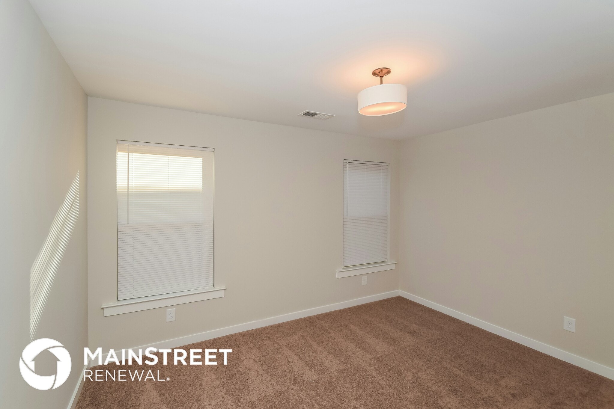 Building Photo - 75 Deer Creek Dr