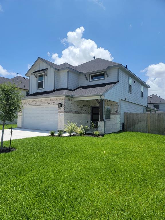 Building Photo - 2615 Village Side Trl