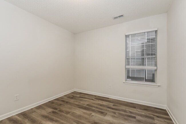 Building Photo - 1427 Isleworth Cir