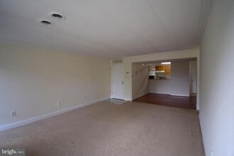 Building Photo - 2635 Fort Farnsworth Rd