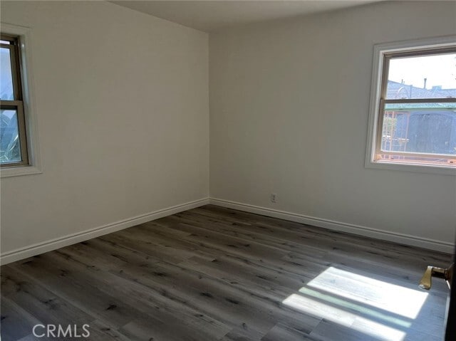 Building Photo - 140 W Midway Manor