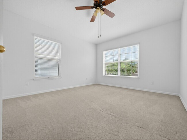 Building Photo - 6414 S Goldenrod Rd