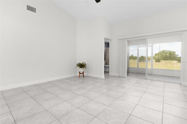 Building Photo - 525 Drayton Rd
