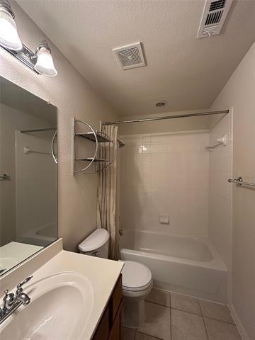 Building Photo - 4840 Van Zandt Dr