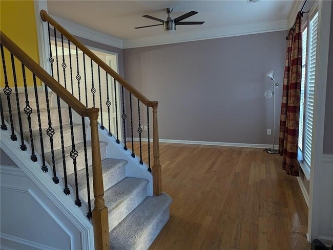 Building Photo - 815 Earlham Dr