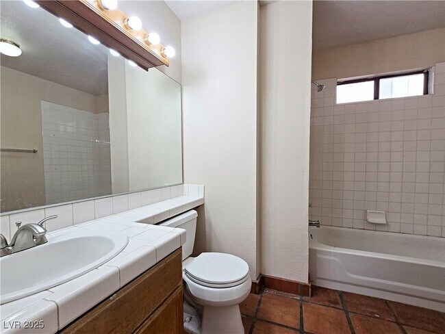 Building Photo - 8452 Boseck Dr