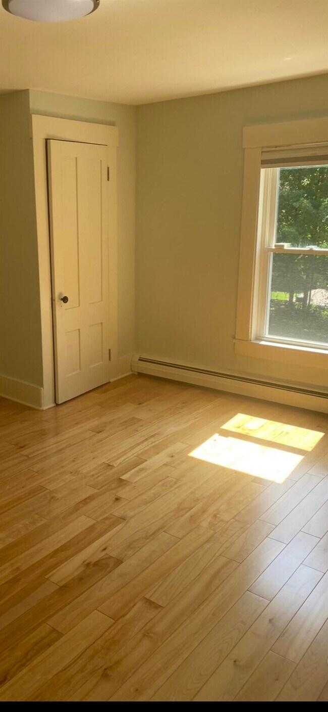 Building Photo - 36 Western Ave