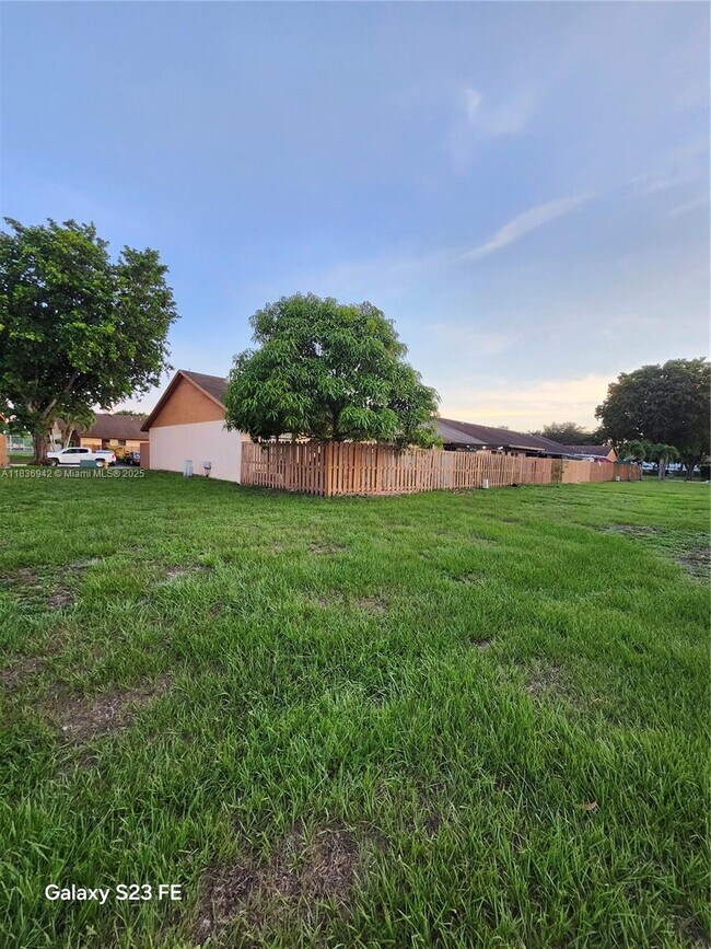 Building Photo - 6743 NW 192nd Ln