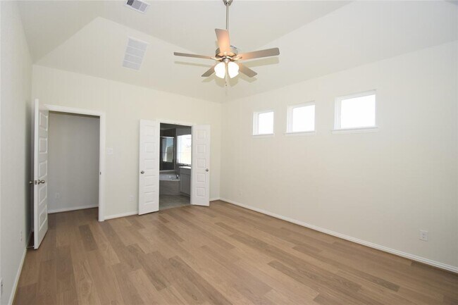 Building Photo - 27602 Mazlin Rdg Ct