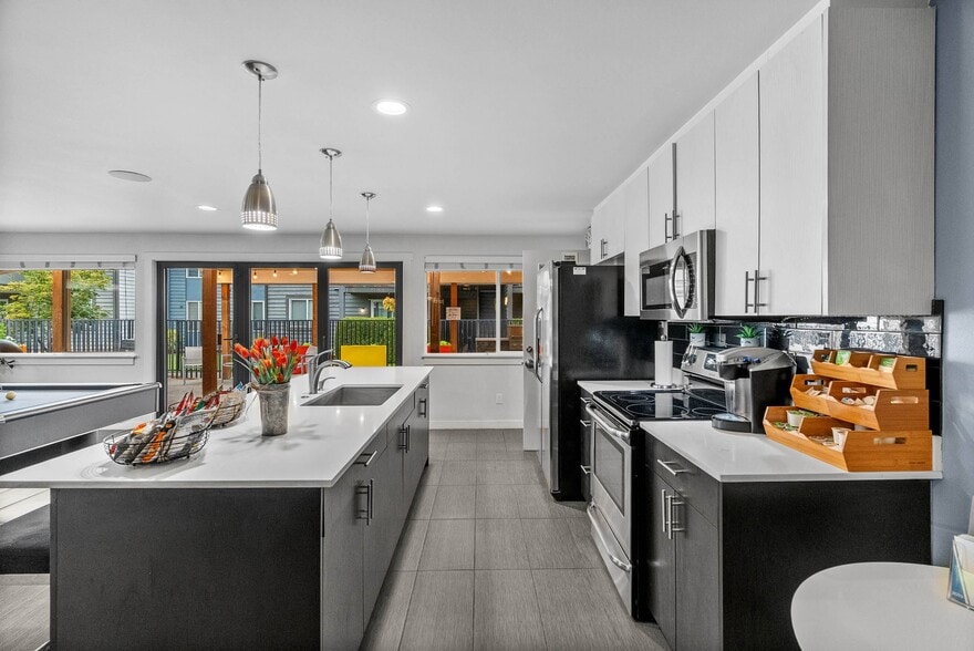 Building Photo - Aero Apartments