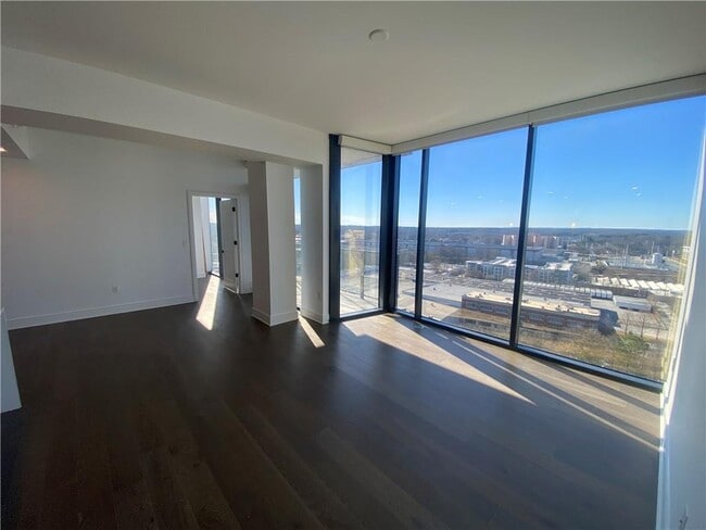 Building Photo - 788 West Marietta St NW