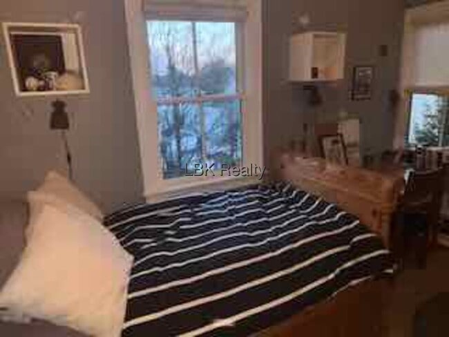 Building Photo - 31 Ripley St