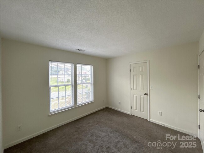 Building Photo - 9806 Baxter Caldwell Dr