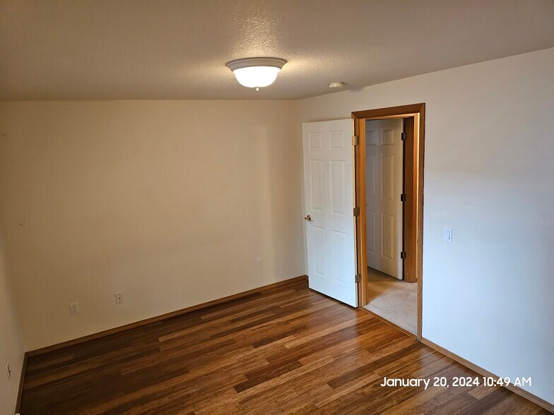 Building Photo - 21138 SW Houston Dr