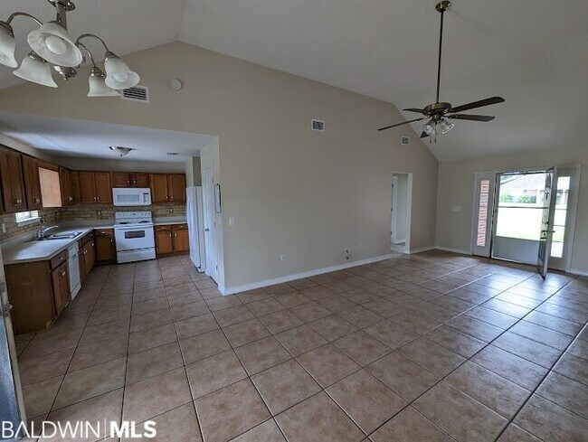 Building Photo - 12971 Labradors Run