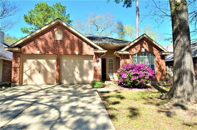 Primary Photo - 10 Cypress Bayou Ct
