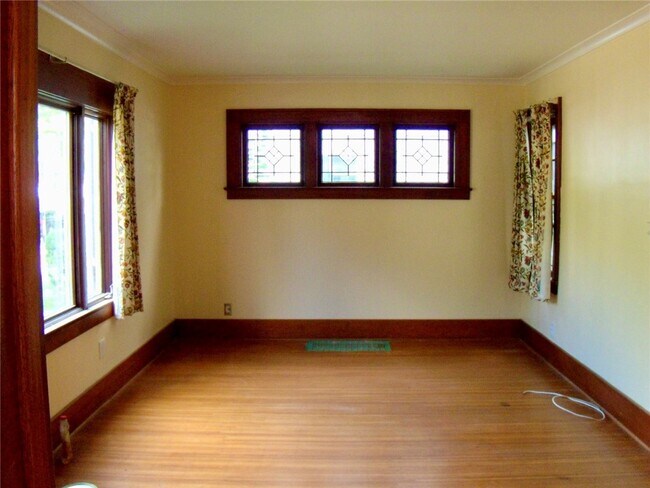 Building Photo - 51 Elmerston Rd