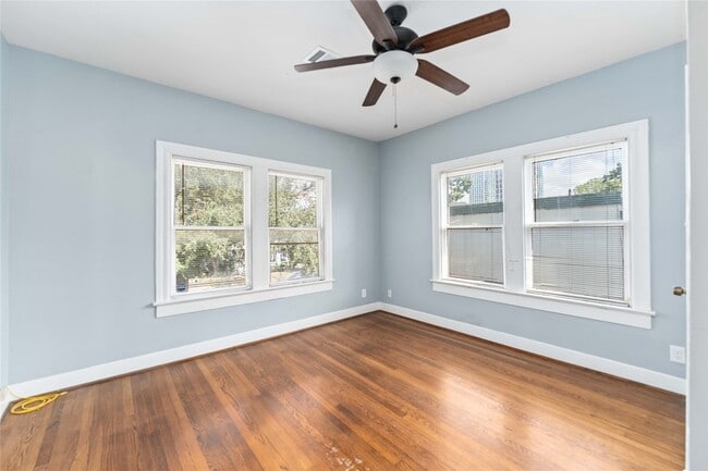 Building Photo - 1411 Kipling St