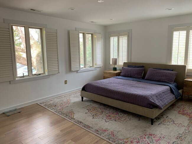 Building Photo - 4214 50th St NW