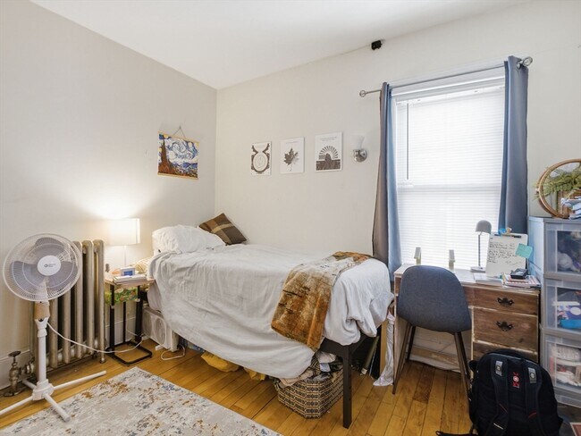 Building Photo - 28 Sunset Rd