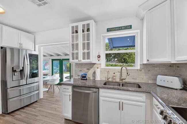 Building Photo - 367 Putnam Ranch Rd