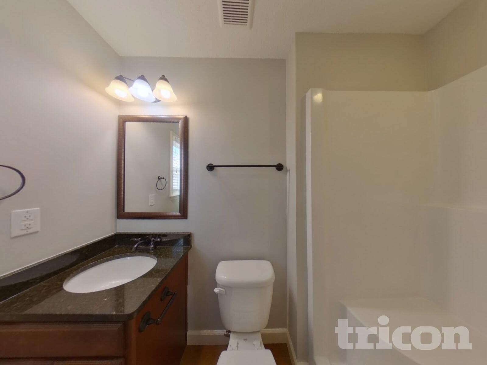 Building Photo - 613 Slippery Moss Dr