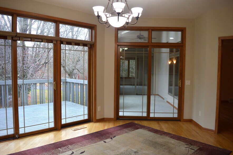 Building Photo - 7541 Red Fox Trl