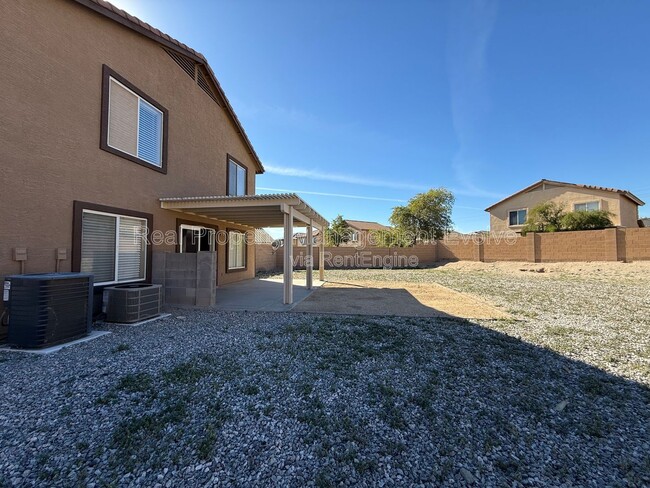 Building Photo - 8 N 226th Cir