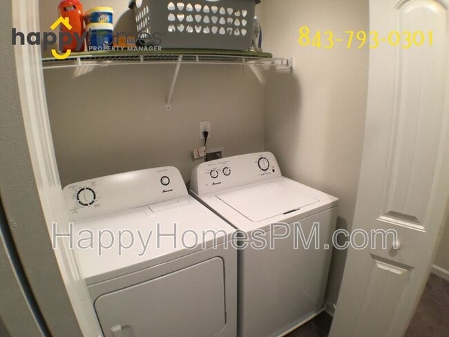 Building Photo - 230 Buchanan Circle